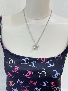 Timeless sweet and cool icon! Chanel Double C Star Necklace, perfect for everyda